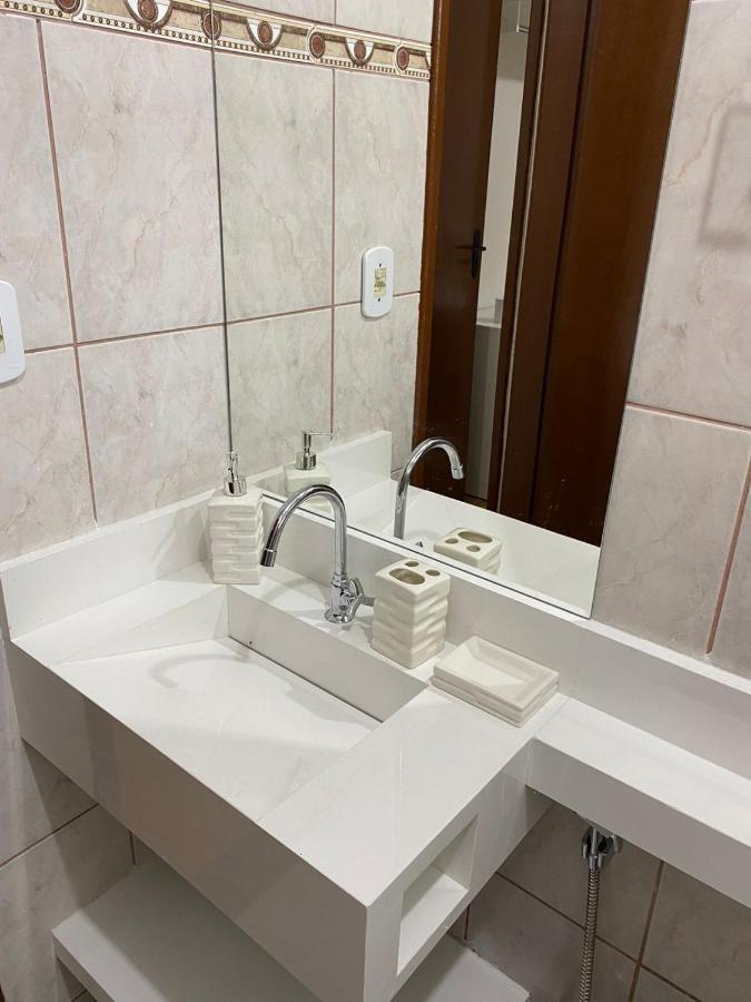 Casa Aconchegante A 400M Da Praia Da Tartaruga - Ar Condicionado - Wifi 450Mb - Netflix - Cozinha Completa - Garagem 리오 다스 오스트라스 외부 사진